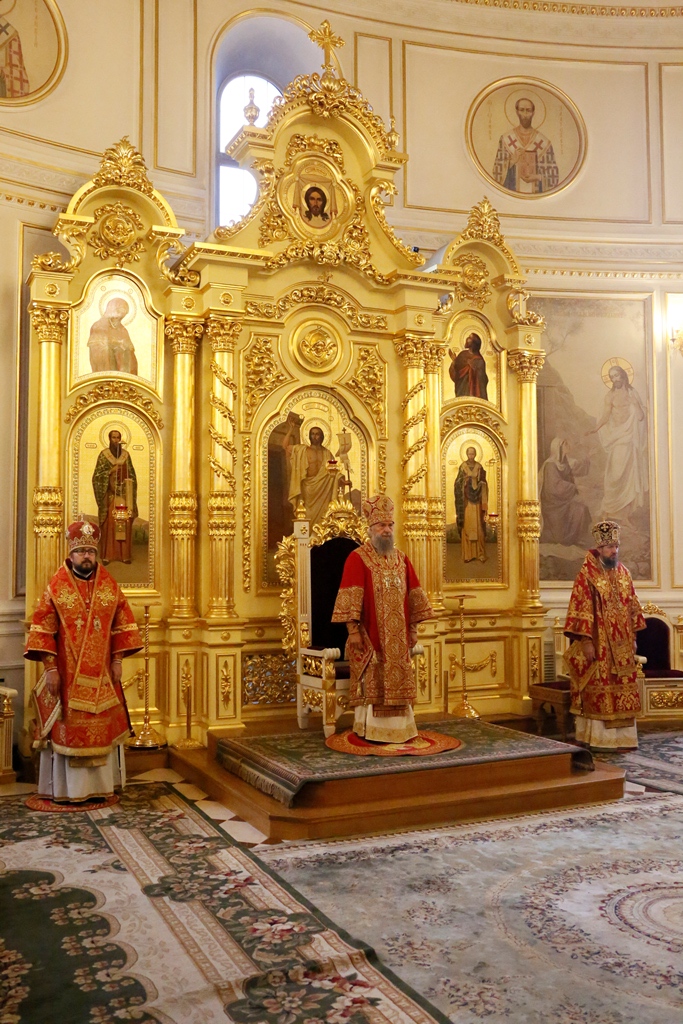 в Свято-Феодоровском кафедральном соборе была совершена Божественная литургия